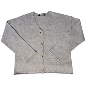 Gray Cardigan Sweater with Long Sleeves and Relaxed Fit